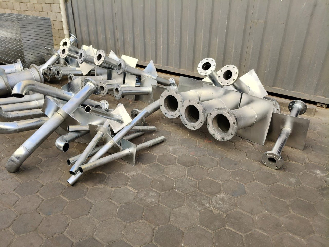 Custom steel fabrication and pipe spools ready for installation