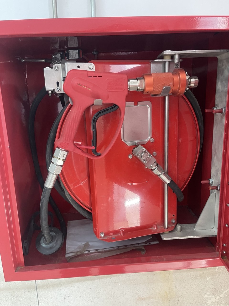 TALACO fire hose reel cabinet with nozzle and suppression assembly